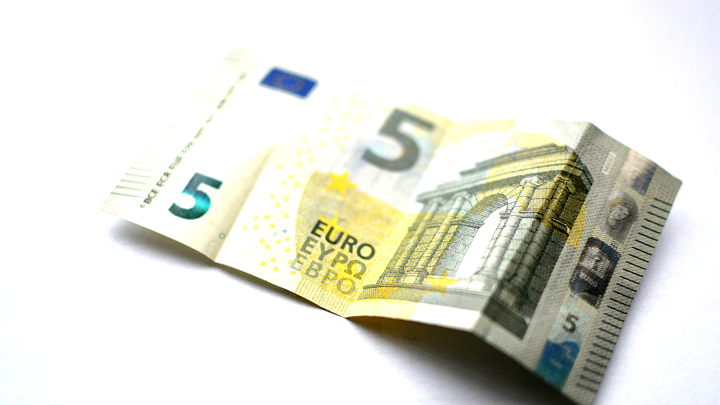 5 EUR banknote